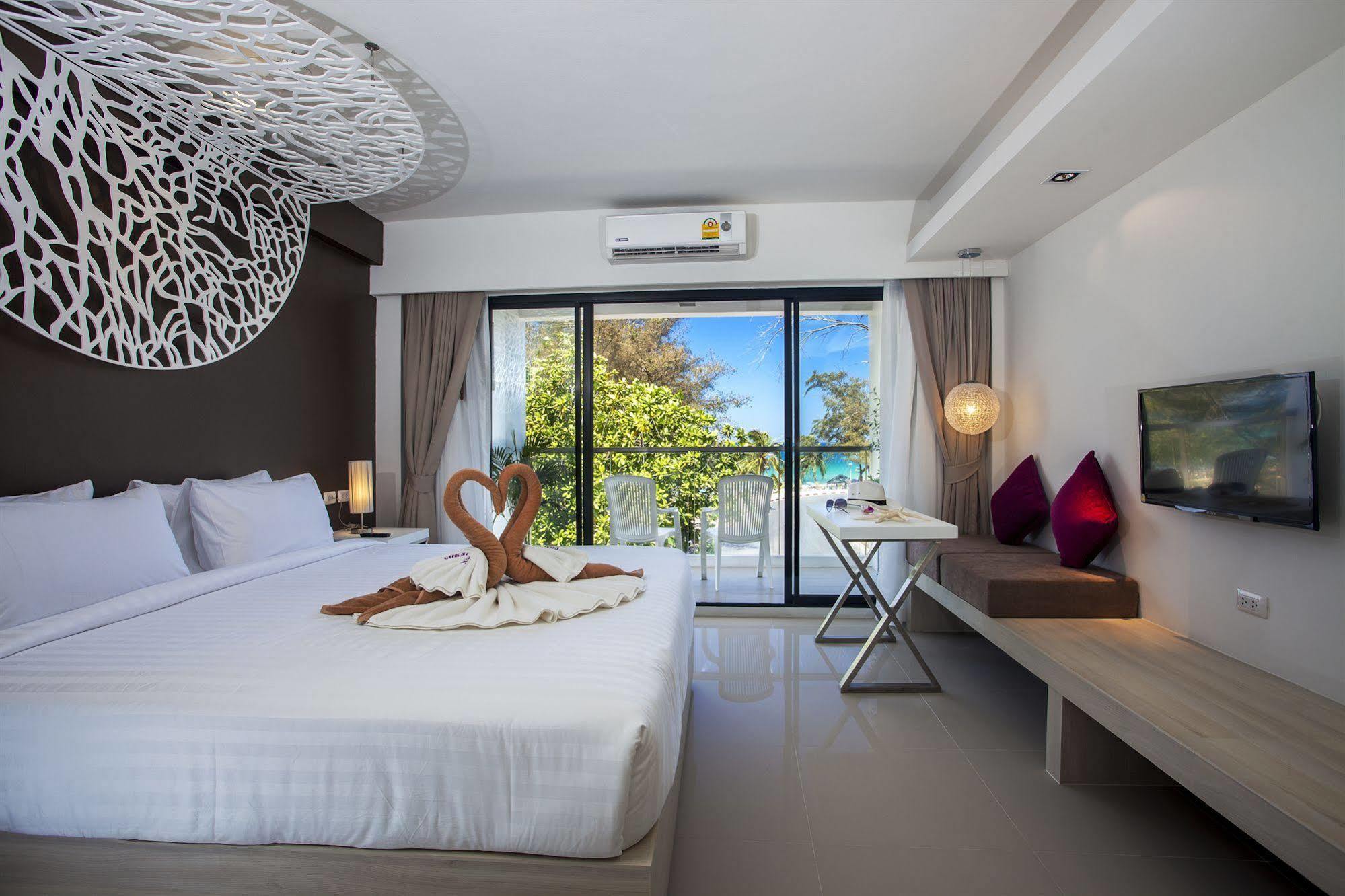 Coral Inn Karon Ngoại thất bức ảnh